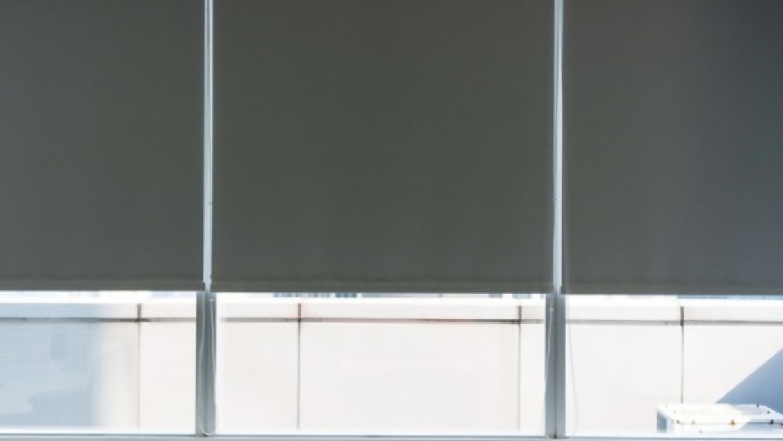 Cortina Rolo Blackout Prisma 2